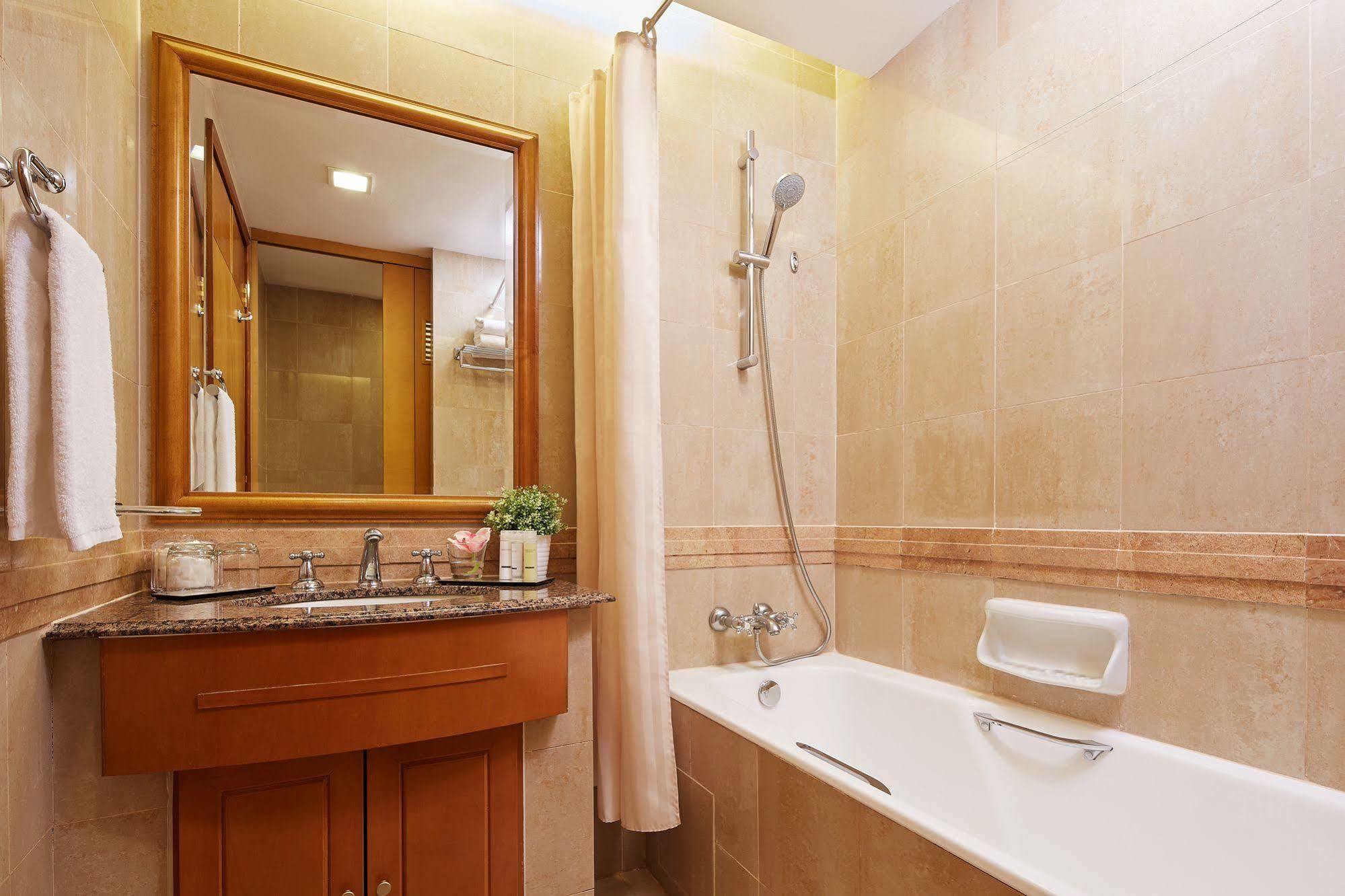 Village Residence Clarke Quay By Far East Hospitality Singapore Bagian luar foto